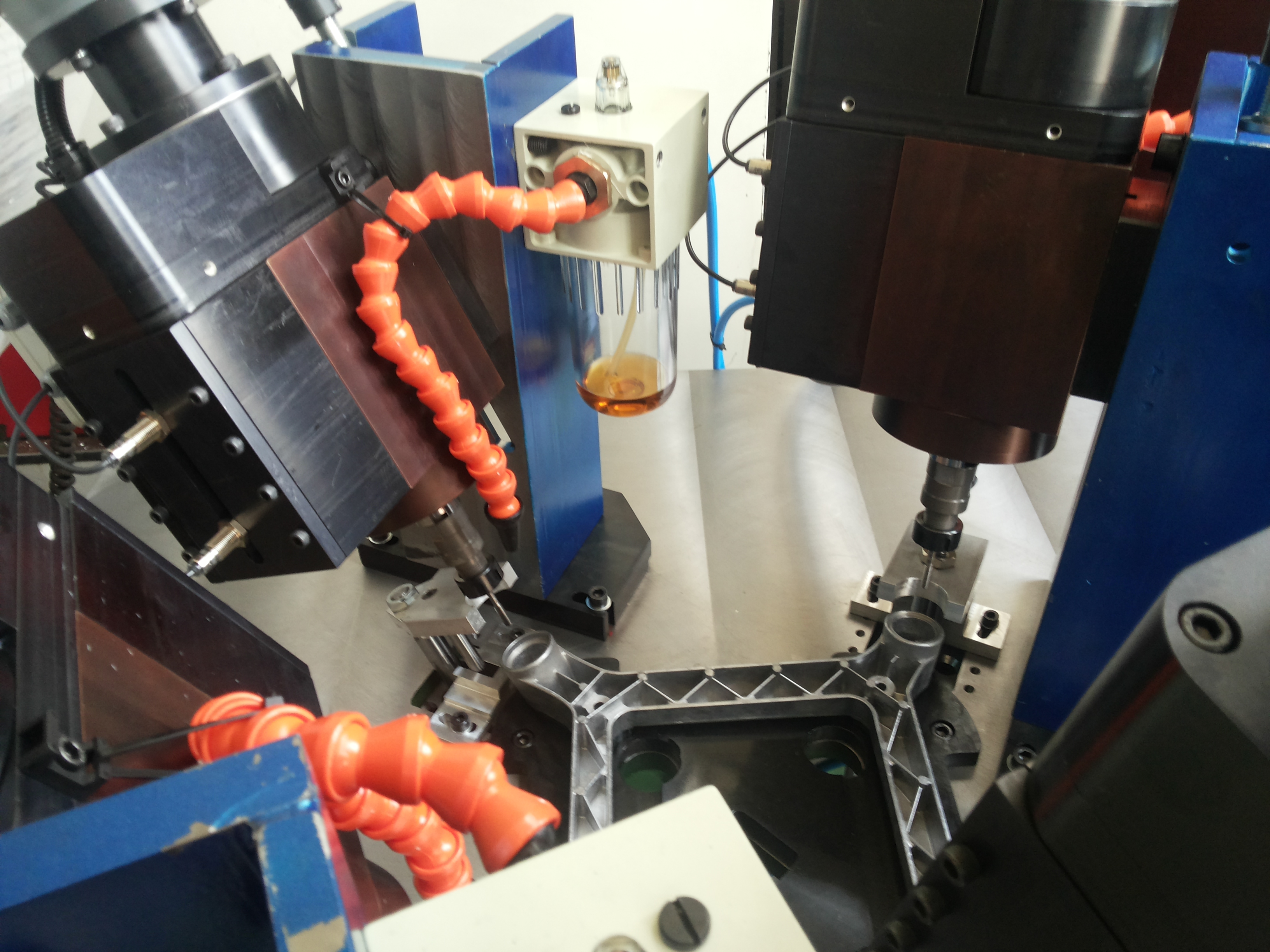 Kılavuz Çekme Üniteleri